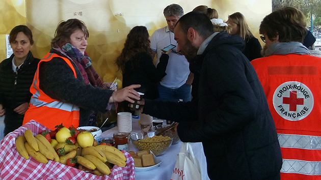 Ajaccio : Petit déjeuner solidaire au kiosque du Diamant