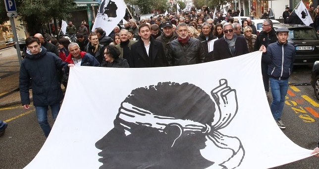 Demucrazia è Rispettu pè u populu corsu » : Après la manif, les commentaires…