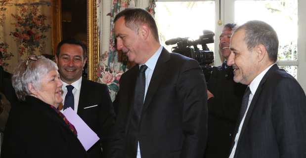 La ministre Gourault et les deux présidents corses. Crédit photo MJT.