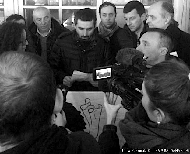 "Des pressions financières, psychologiques et politiques"