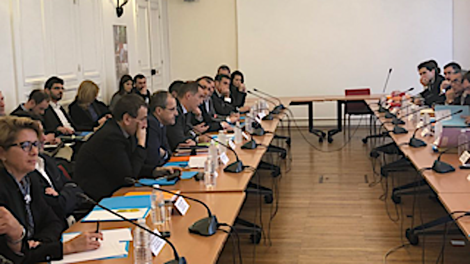 Paris :  "Satisfaction prudente" pour J.M Mondoloni et "Peu à attendre" pour Core in Fronte