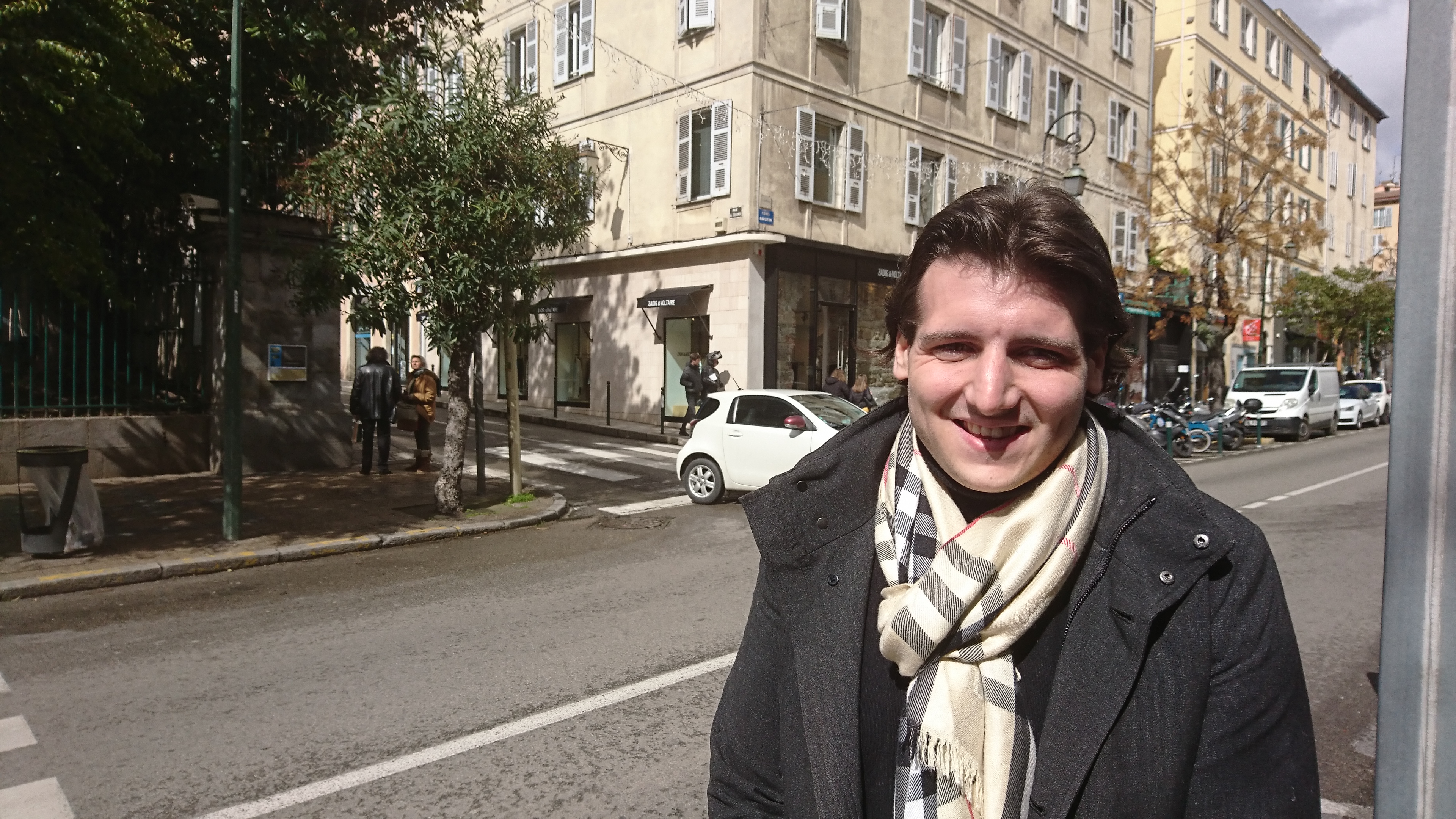 "Quelle Europe voulez-vous ?" C'est la question que pose aux citoyens Kevin Rocchetti, correspondant Europe pour LREM en Corse.