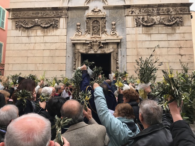 Bastia : Saint-Jean célèbre le Dimanche des Rameaux