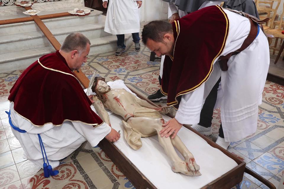 U  prugramma  di  À Simana Santa in Calvi