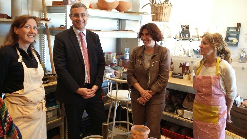 Le sous-préfet de Calvi à la rencontre d'artisans de Sant Antoninu pour les journées des métiers d'art