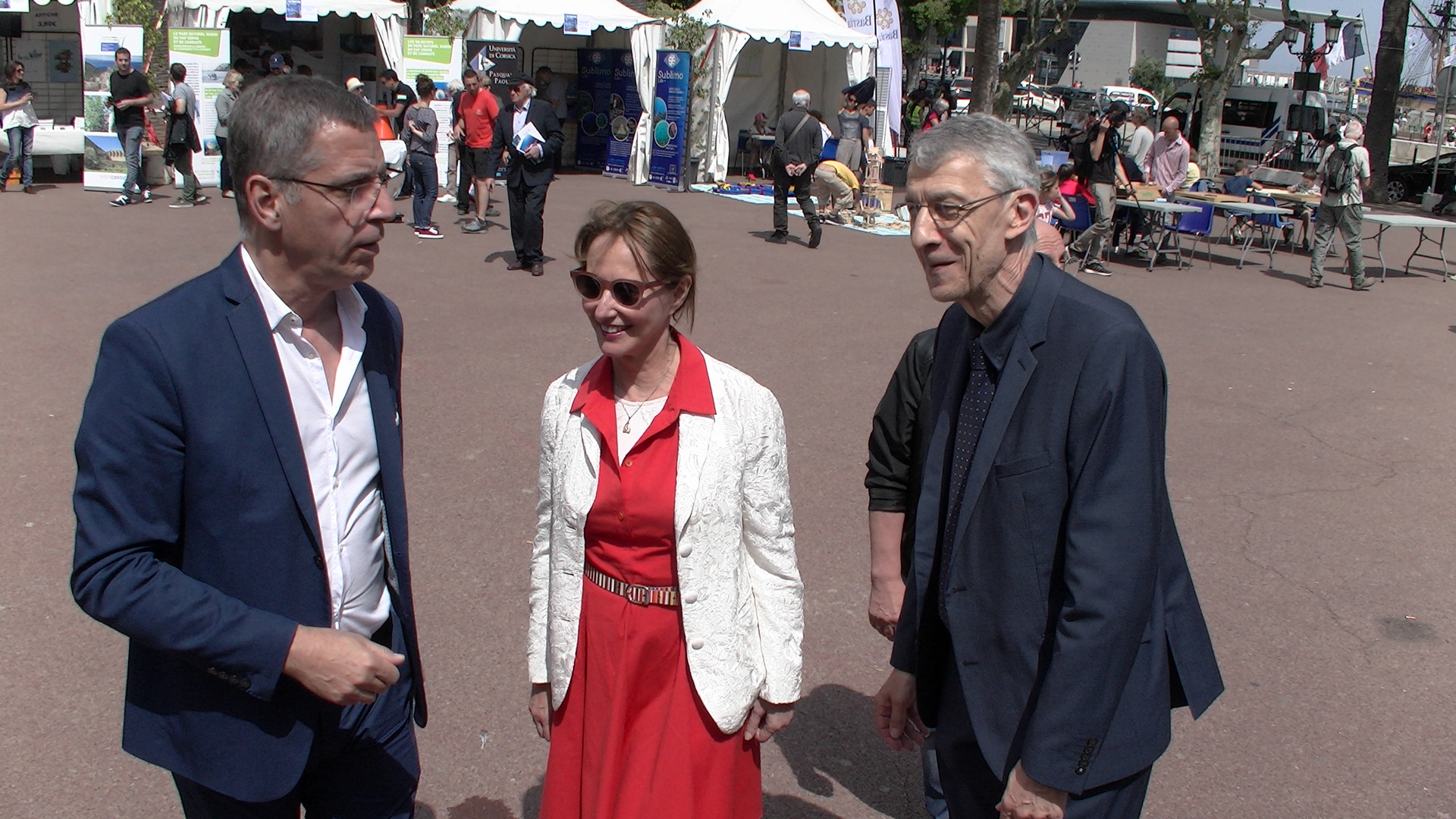 Ségolène Royal, a visité le vilage de la mer en compagnie de Pierre Savelli, maire de Bastia et Michel Castellani, député de la 1ère circonscription de la Haute-Corse