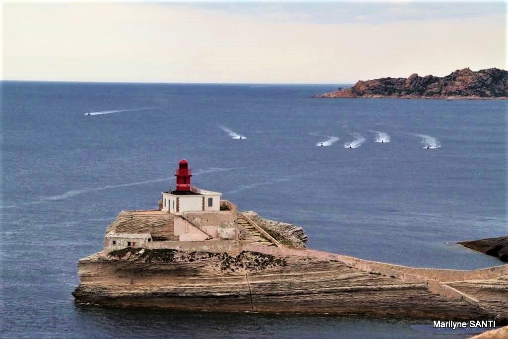 La photo du jour : Le phare de La Madonetta