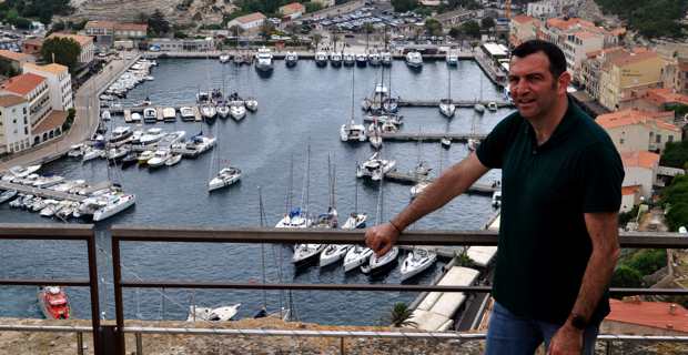 Jean-Charles Orsucci, maire de Bonifacio, également conseiller territorial et président du groupe « Andà per Dumane » à l’Assemblée de Corse.