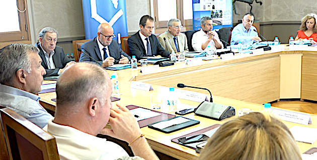 La chambre de commerce et d'industrie de Corse appelle à une réforme des réseaux consulaires