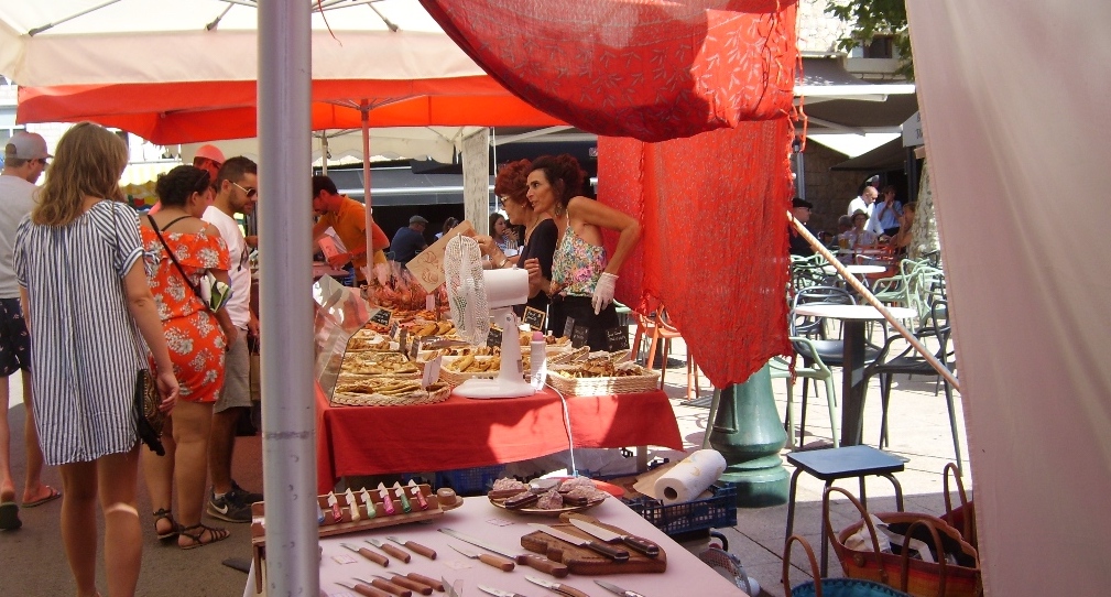 Marché du centreville à PortoVecchio Des solutions à trouver