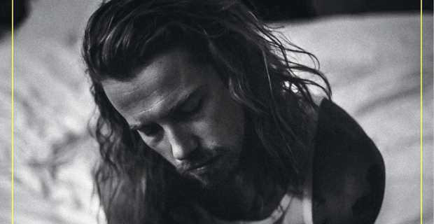 Julien Doré aux Nuits de la guitare : « J'ai tissé un lien poétique avec la Corse »