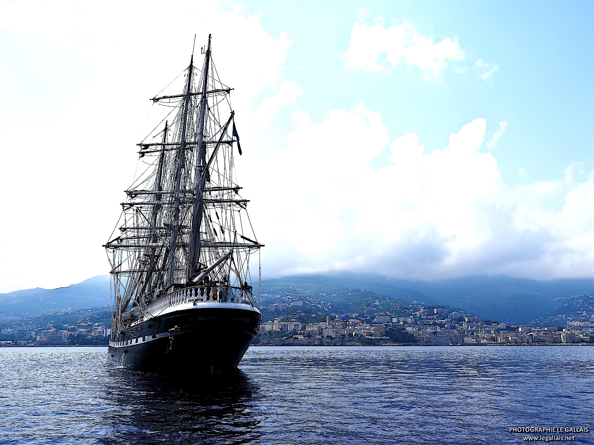 Le "Belem" jette l'ancre pour deux jours à Bastia