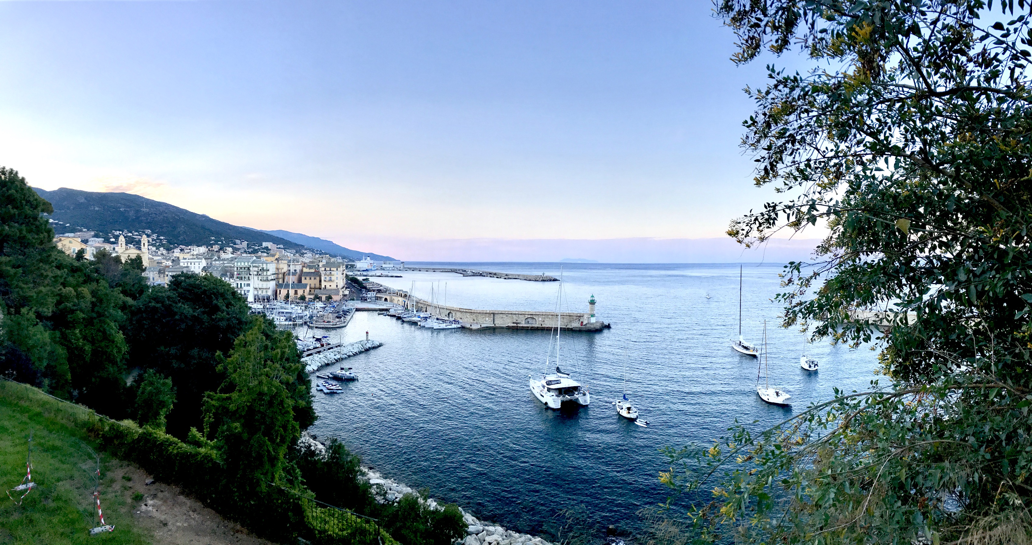 La photo du jour :  U Vechju portu di Bastia