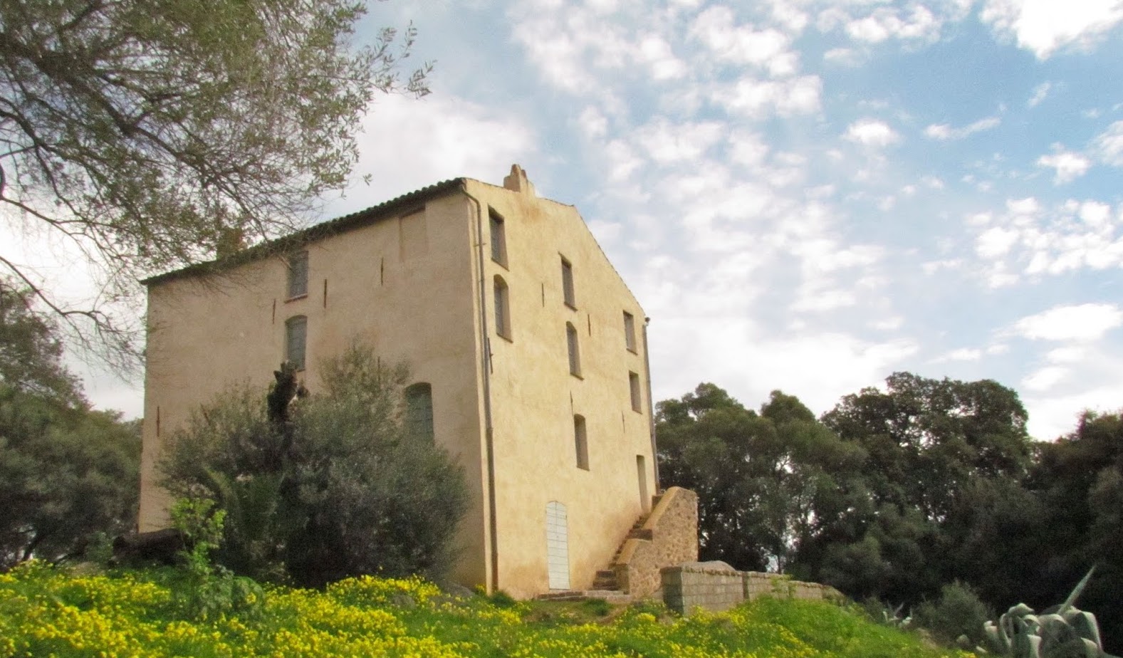 Aiacciu Lochi di mimoria :  Promenade à la maison des Milelli