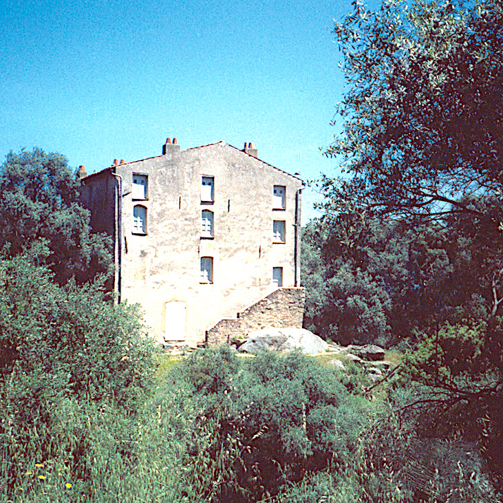 Aiacciu Lochi di mimoria :  Promenade à la maison des Milelli