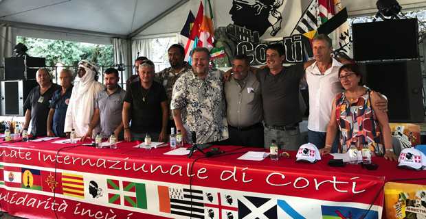 Les délégations Outre-Mer et étrangères aux Journées Internationales de Corte.