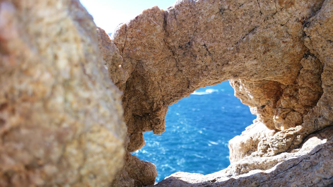 La photo du jour : Les roches tourmentées de l'extrême Sud