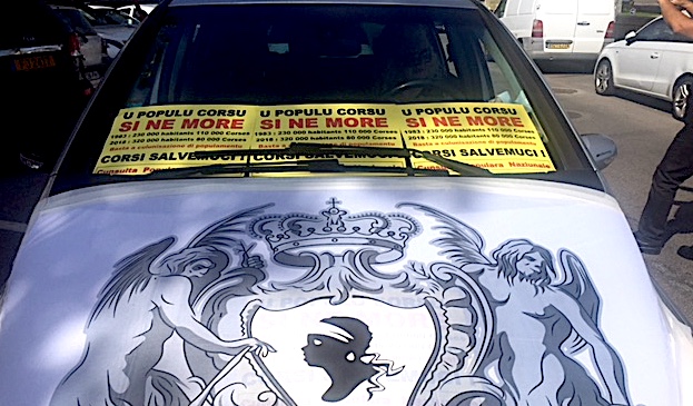 A Cunsulta Populara Naziunale manifeste à Ajaccio : "U populu corsu si ne more"