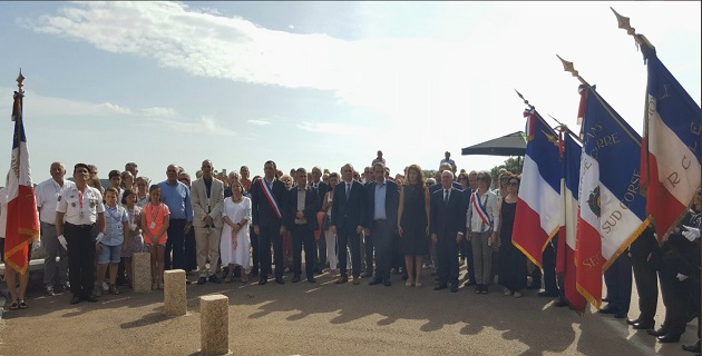 Marlène Schiappa entourée des élus Corses