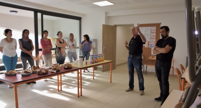 La nouvelle cantine scolaire d'U Munticellu présentée aux parents d'élèves