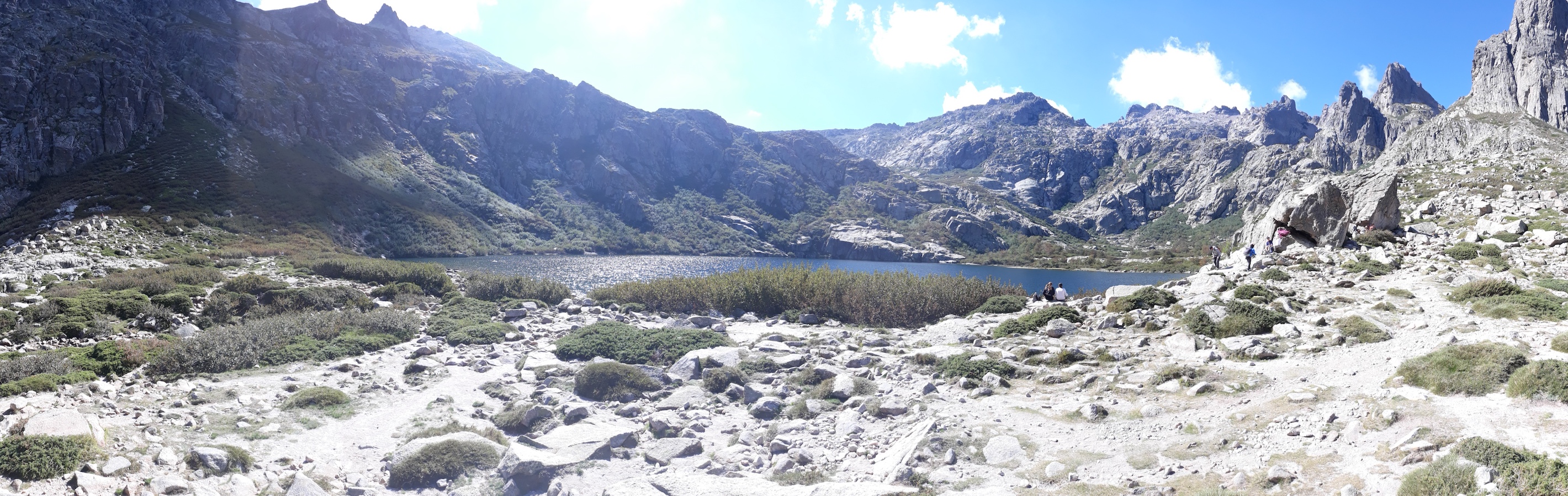 La photo du jour : Le lac de Melu tout à loisir