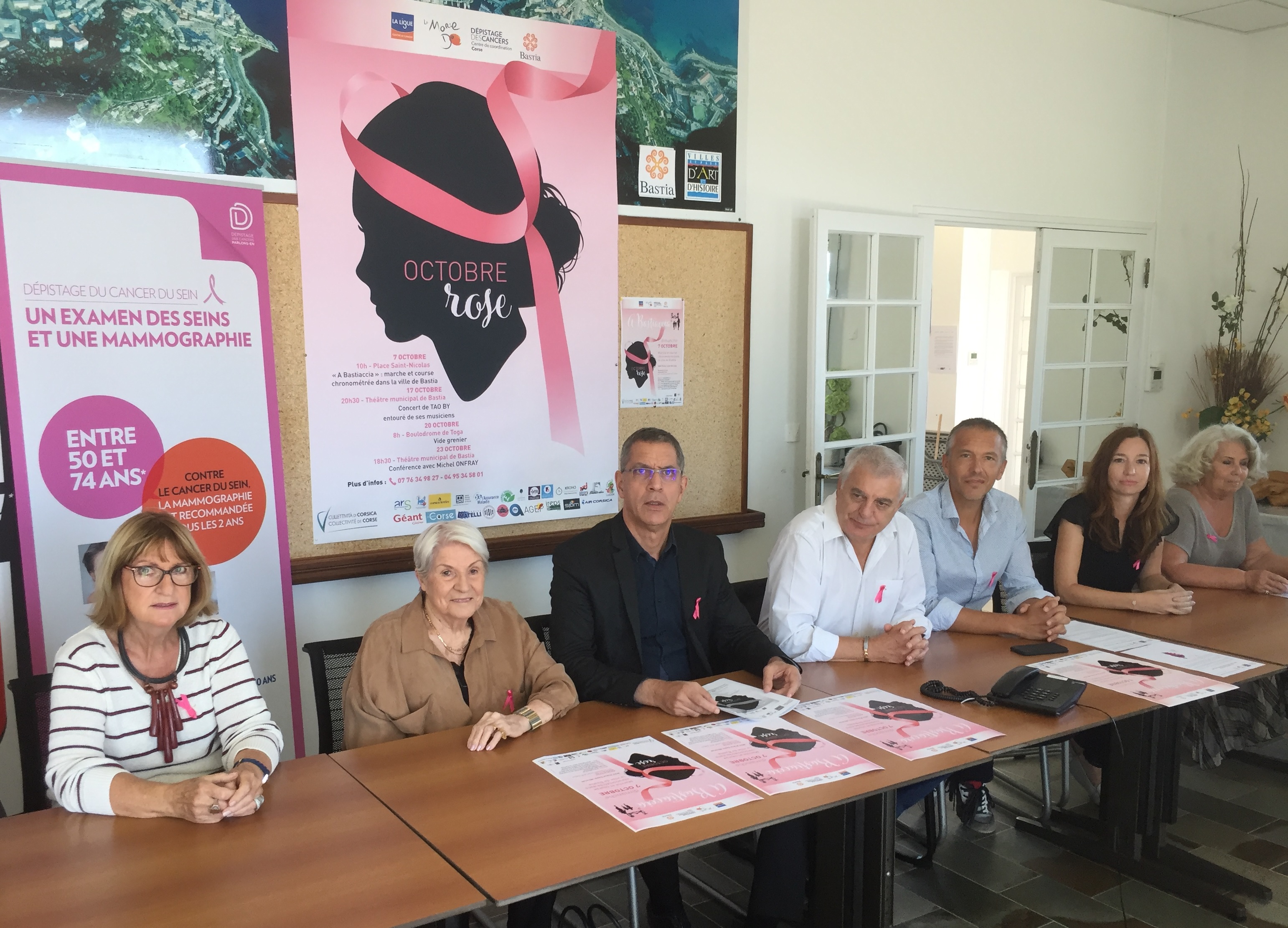 Regroupés par la mairie de Bastia, les différents partenaires d'Octobre rose ont présenté les animations