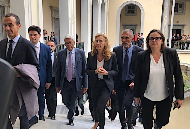  A Bastia  :"Maintenir des réactions puissantes en termes judiciaires contre la criminalité"