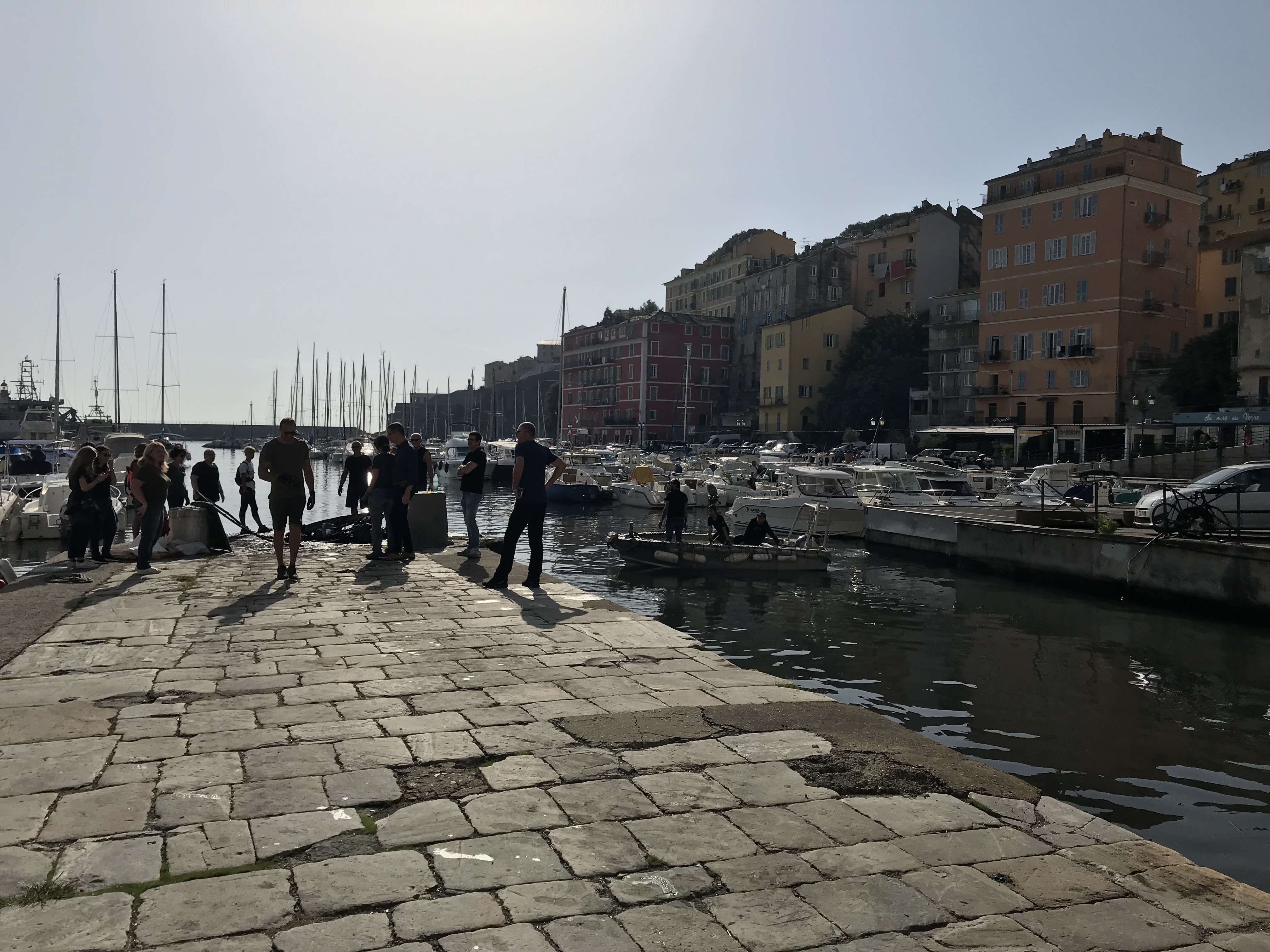 Nettoyage du Vieux-Port à Bastia : Une pêche insolite