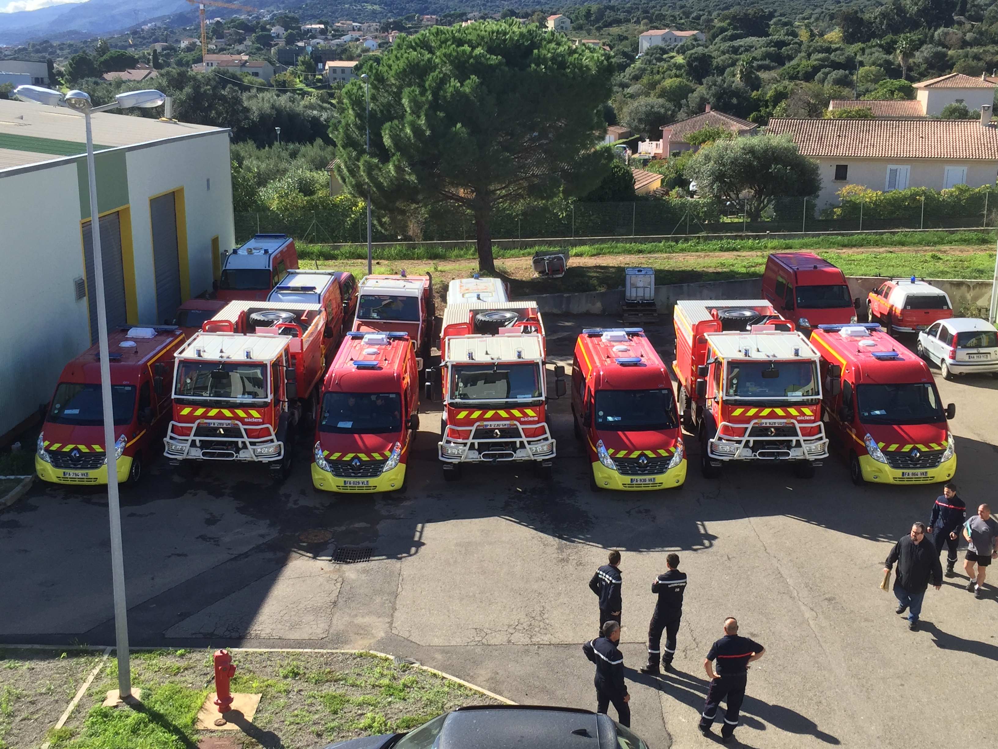 Receptionnés au SIS de la Haute-Corse à Furiani, les 7 nouveaux véhicules vont êtres dispatchés dans 5 centres : Bastia, Calvi, Ghisonaccia, Lucciana et Ponte Leccia