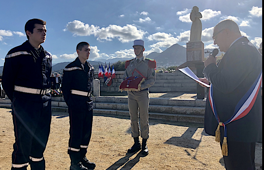 Deux jeunes sapeurs-pompiers volontaires honorés  à Lisula