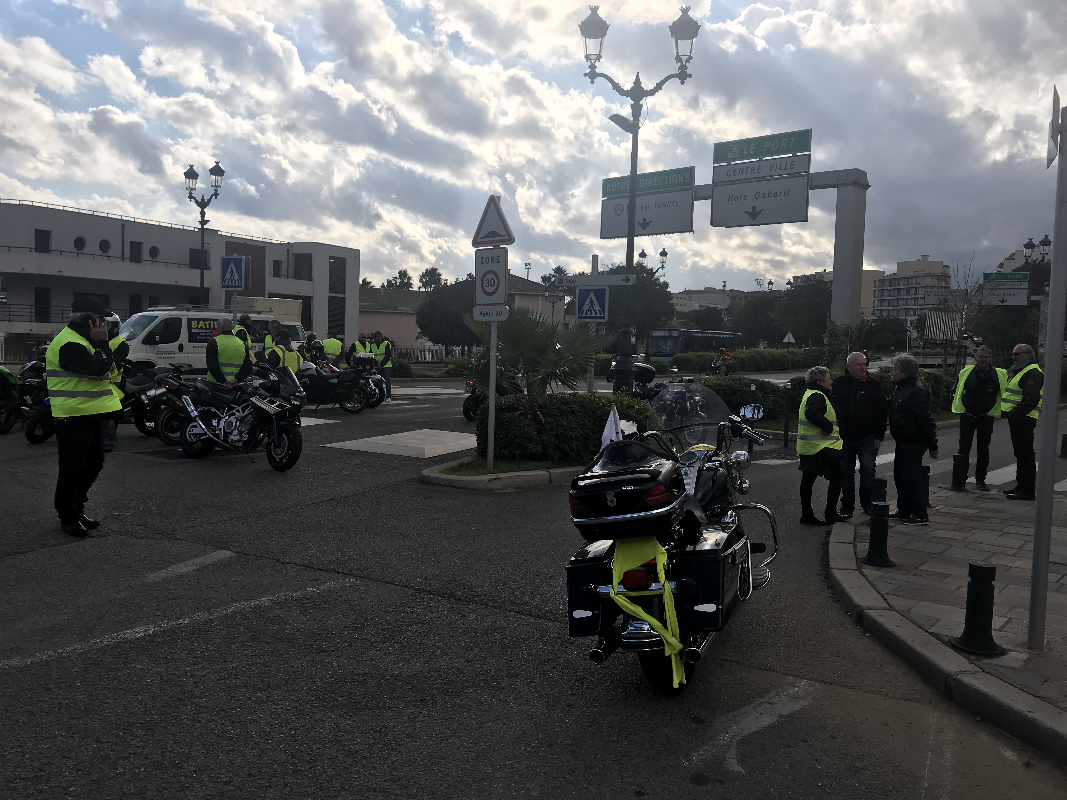 Gilets jaunes en Haute-Corse : Les manifestants toujours mobilisés 