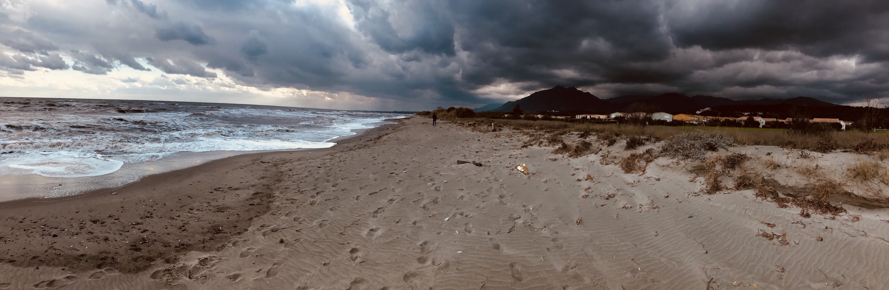 La photo du jour : De la mer au San Petrone
