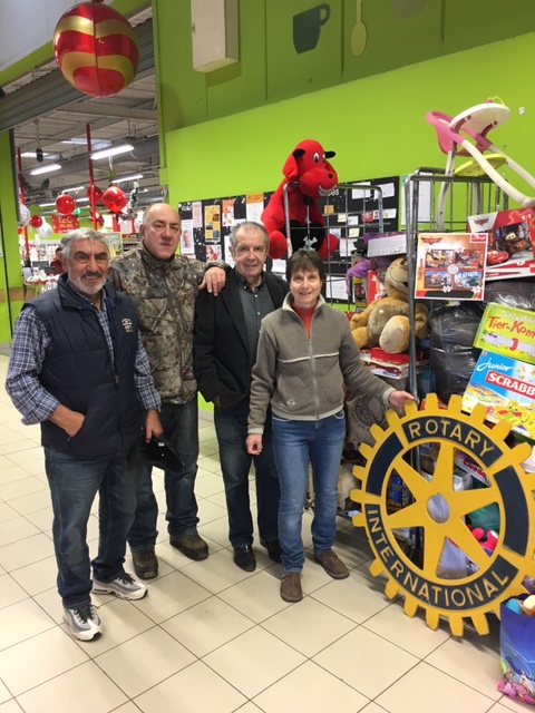 Succès de la collecte de jouets par le Rotay Calvi-Balagne