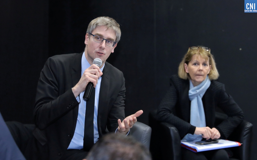 Olivier Noblecourt délégué interministériel à la prévention et la lutte contre la pauvreté aux coté de la préfète de Corse / Photo Michel Luccioni