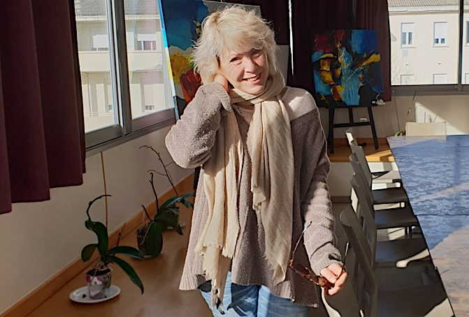 Simonetta Greggio à Bastia : "Je pense que les jeunes gens auraient intérêt à regarder certains films et à lire certains livres..."