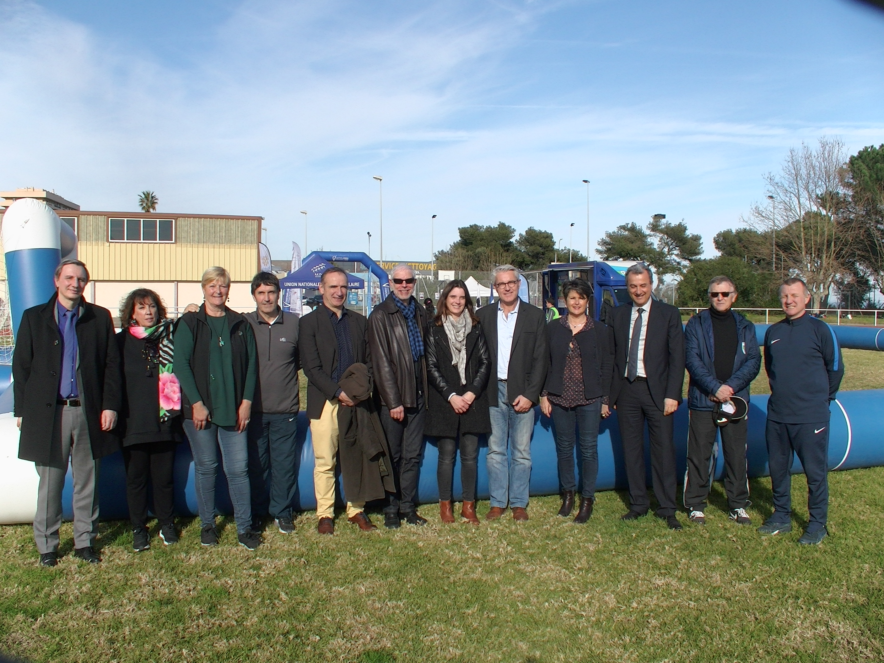 Nathalie Costantini, Directrice Nationale UNSS, 4ème en partant de la droite, était présente jeudi à l'Arinella aux cotés des nombreux partenaires de l'opération