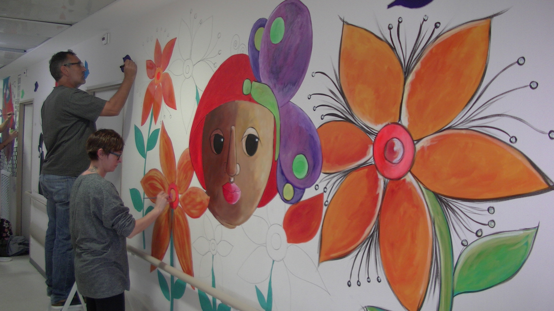 25 artistes ont décoré les couloirs du service pédiatrie de l'hôpital de Bastia