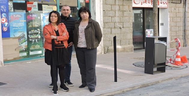 J.Christophe Angélini président de l'ADEC, Jeanne Stomboni, Conseillère territoriale, et Sandra Morelli, présidente d’« A Rinascita » lors de la conférence de presse