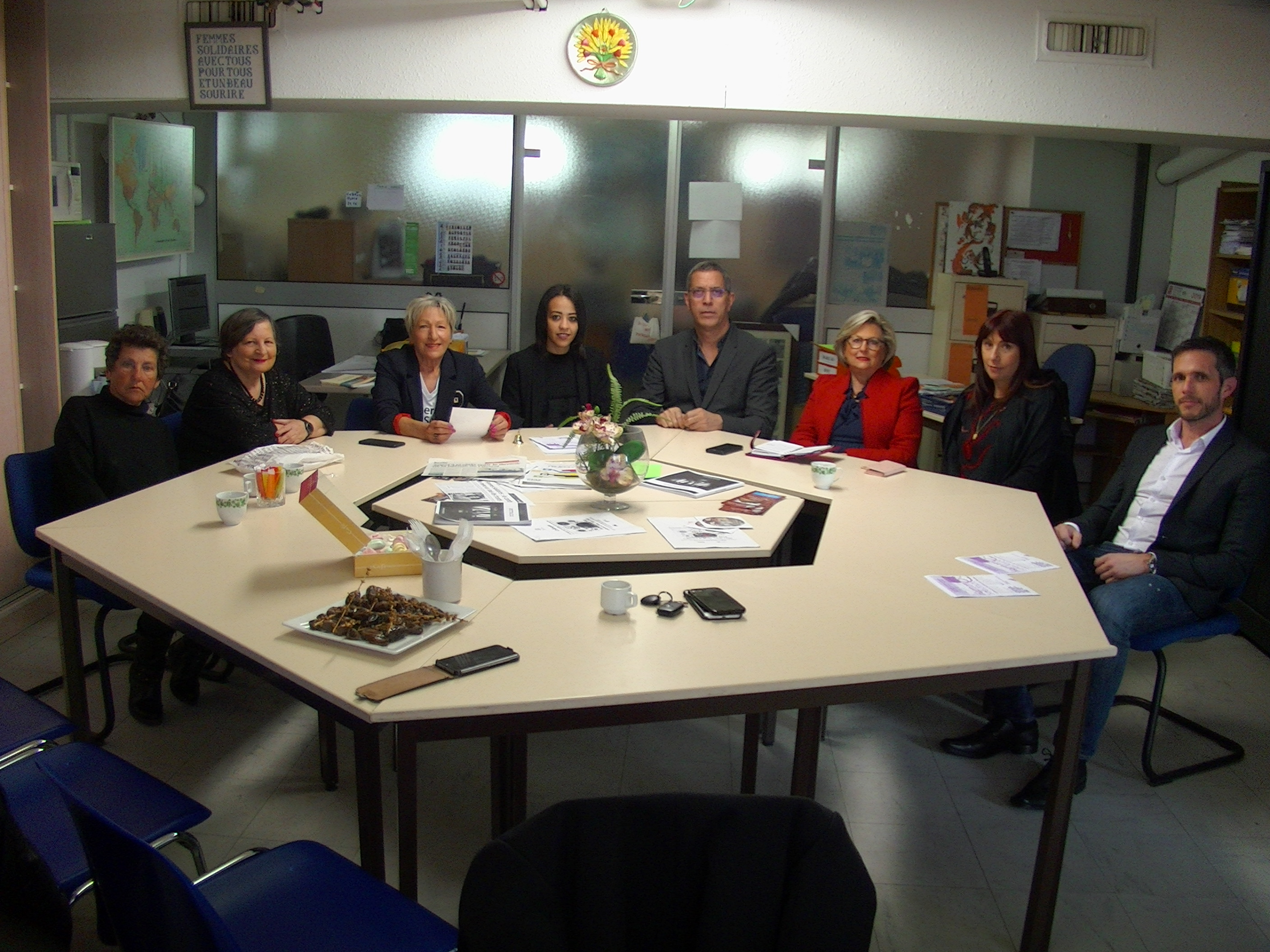 Pierre Savelli, maire de Bastia et Louis Colombani, son chef de cabinet, ont participé aux échanges organisés par "Femmes Solidaires"