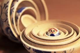 Corte : Un atelier pour apprendre à fabriquer une poupée 