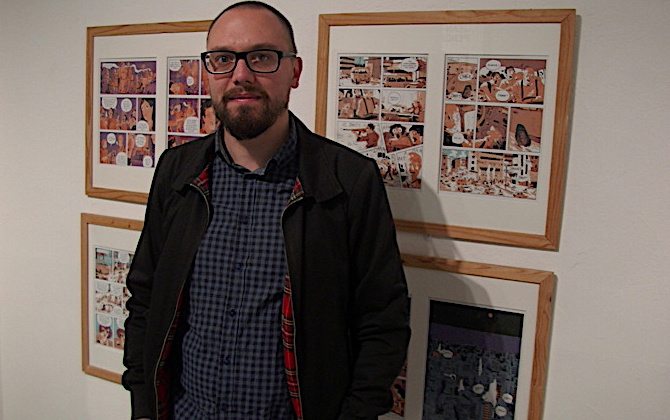 Paul Bona, heureux, fier et ému d'exposer ses planches à Bastia