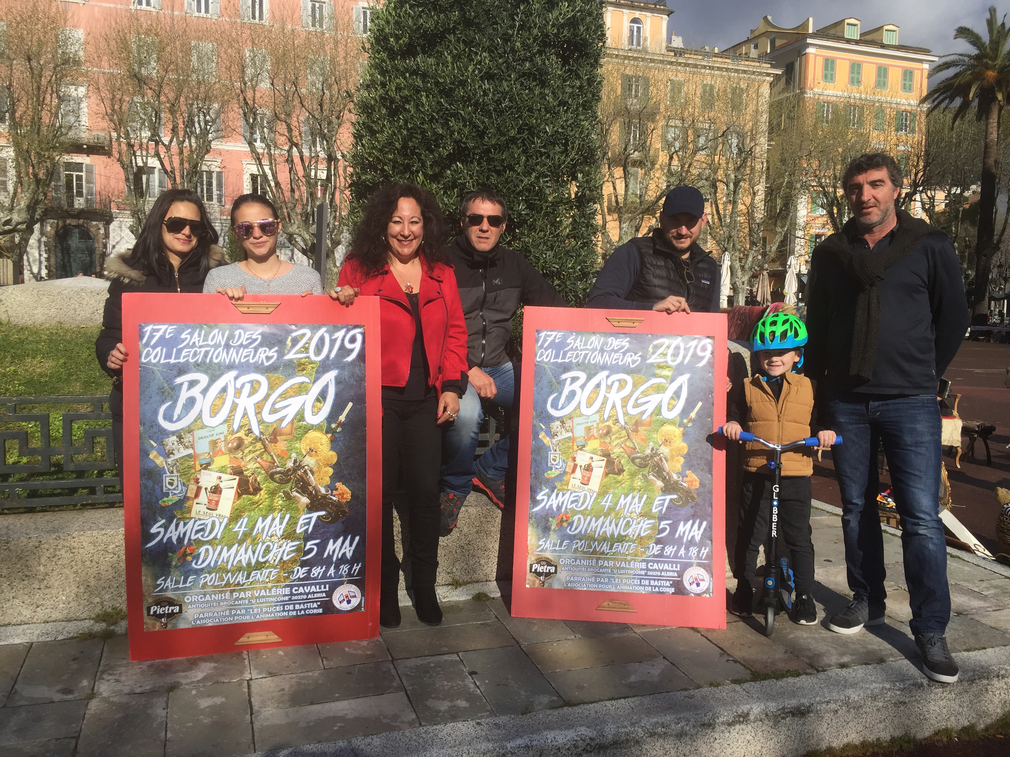 Valerie Cavalli, au centre, a présenté son 17ème salon qui aura lieu les 4 et 5 mai prochains à Borgo