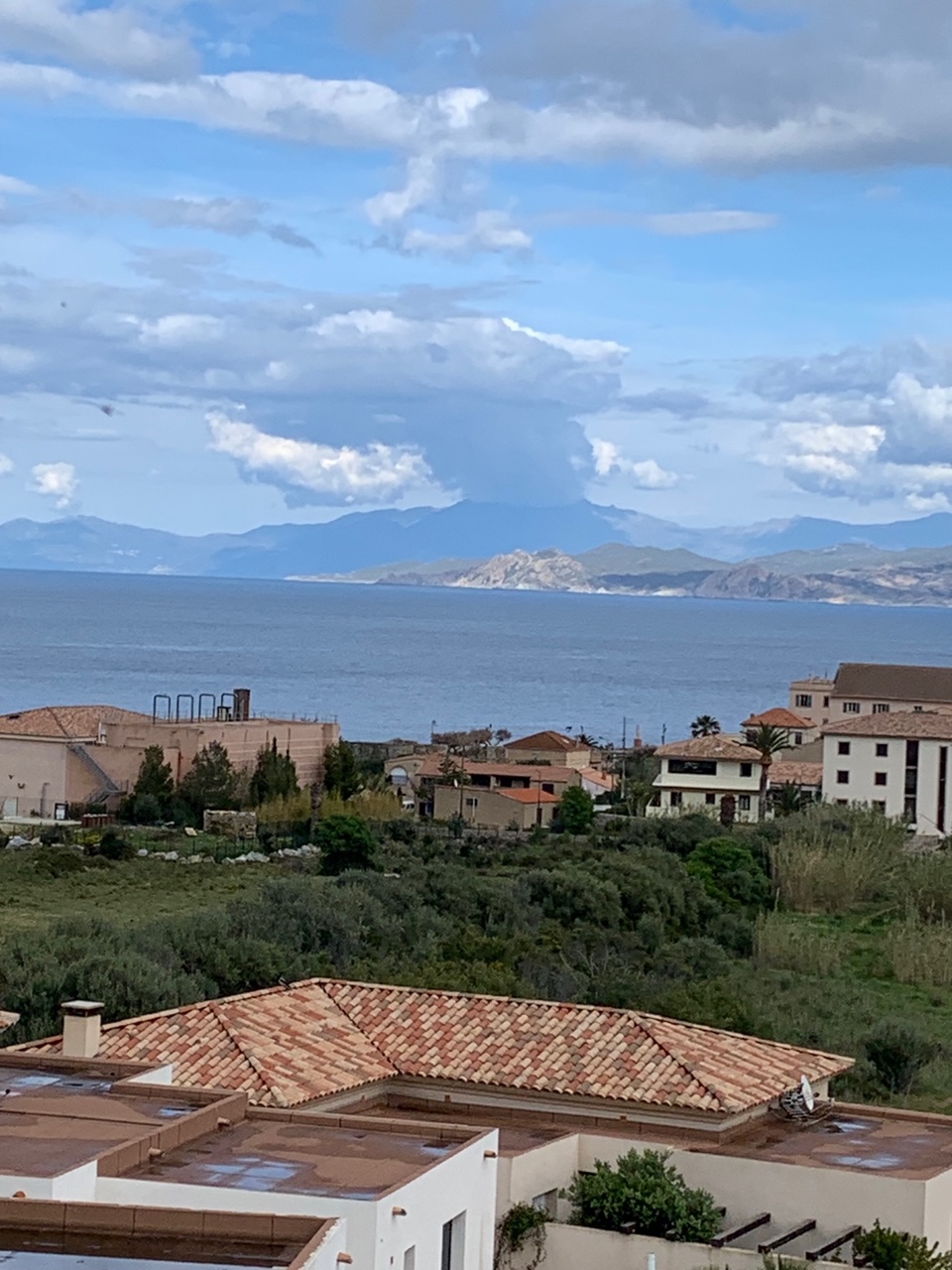 La photo du jour : Cima di e follicie comme un volcan en éruption