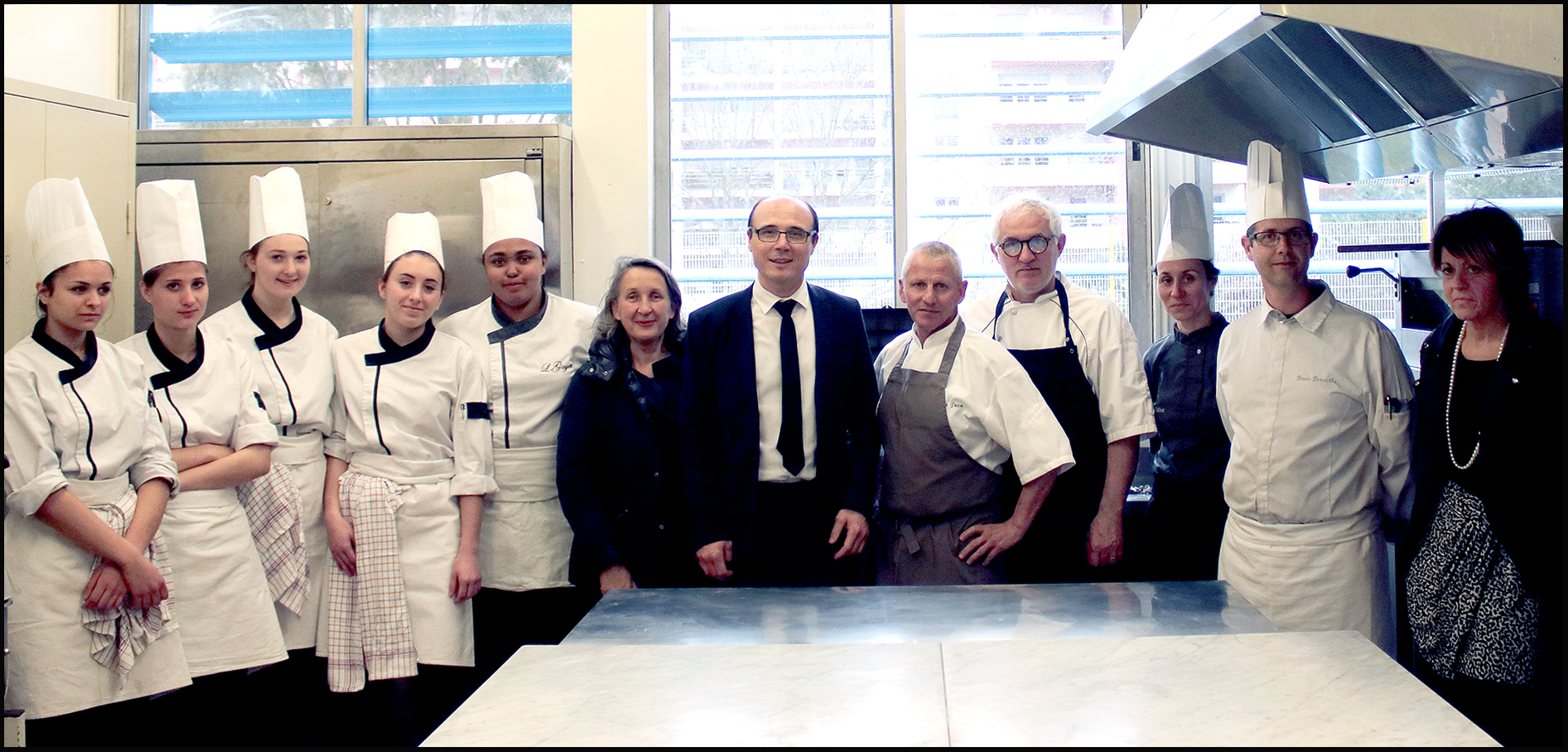 Ajaccio : le chef pâtissier Francis Pean en visite au lycée professionnel du Finosello