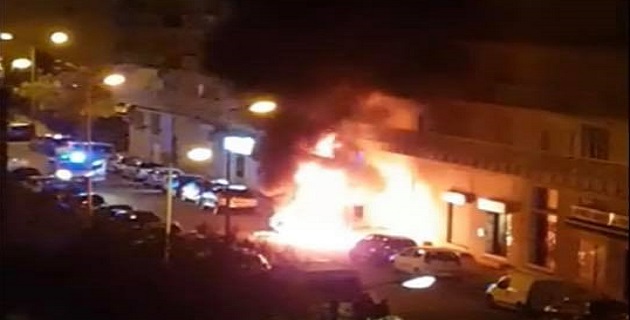 La voiture d'une résidente incendiée quartier st Jean