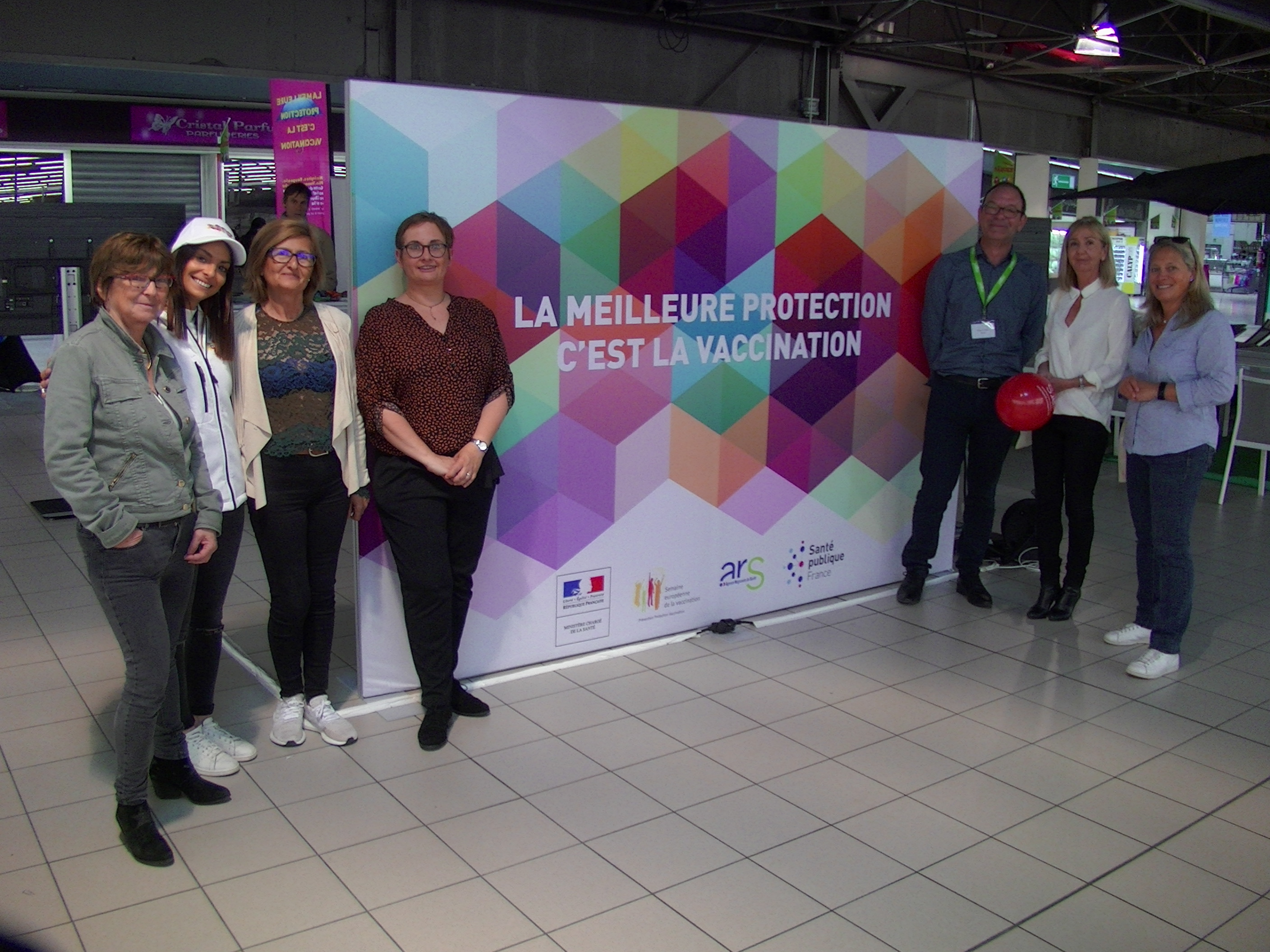 Ce mercredi, au Centre Commercial Leclerc Bastia Grand Sud, L'ARS et ses partenaires ont sensibilisé le public à l'importance de la vaccination
