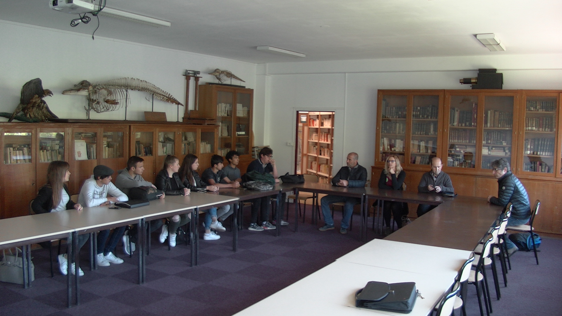 Une partie des élèves du projet « Custodii di u Creatu » et leurs professeurs