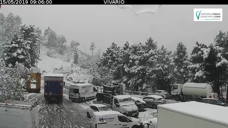 Neige en mai : Le col de Vizzavona fermé