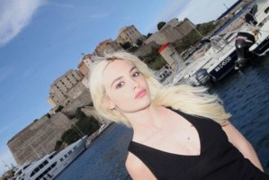 La calvaise Coralie Camilli, Docteur en philosophie