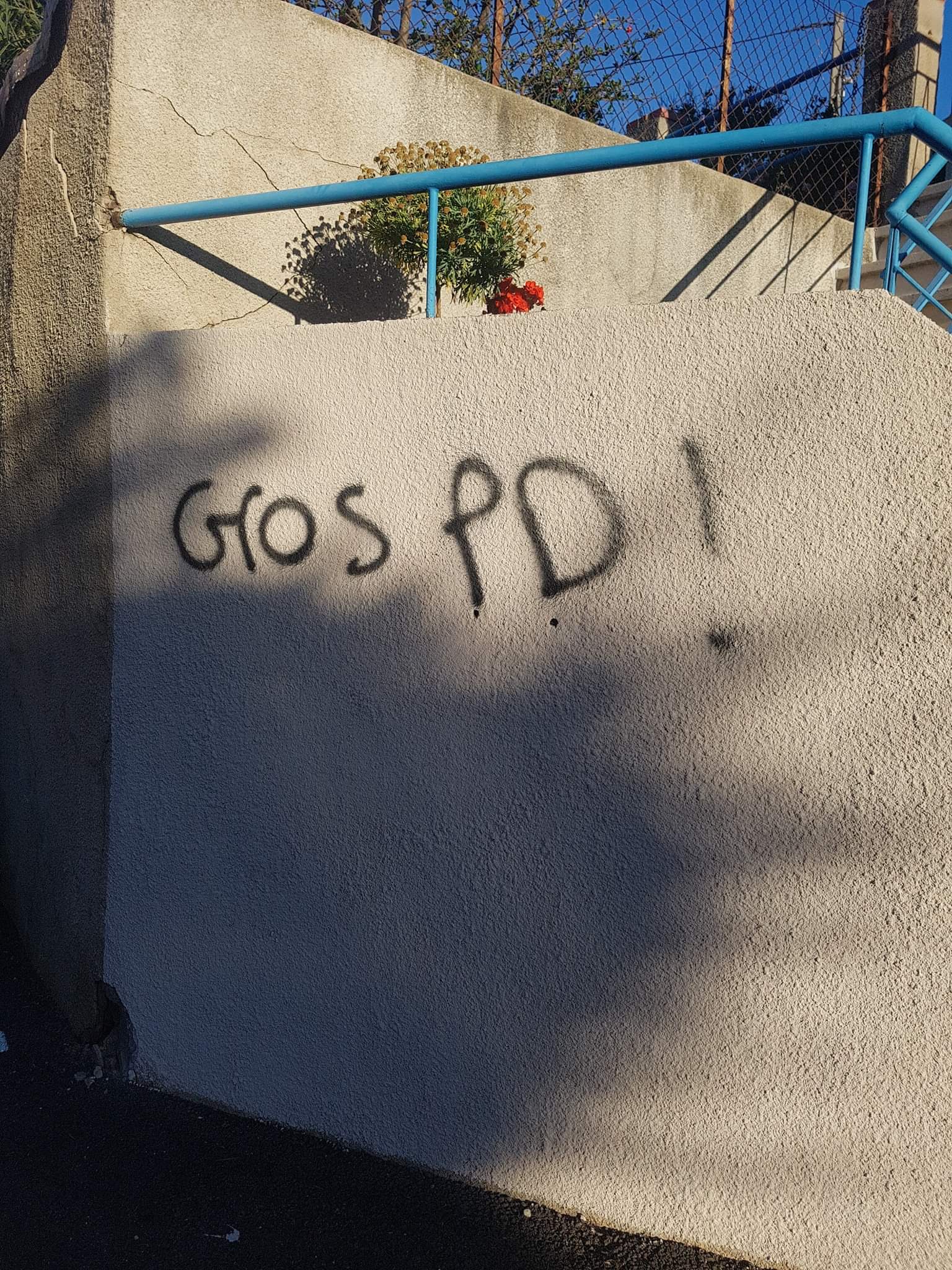 Cargese : Une habitation visée par un tag homophobe